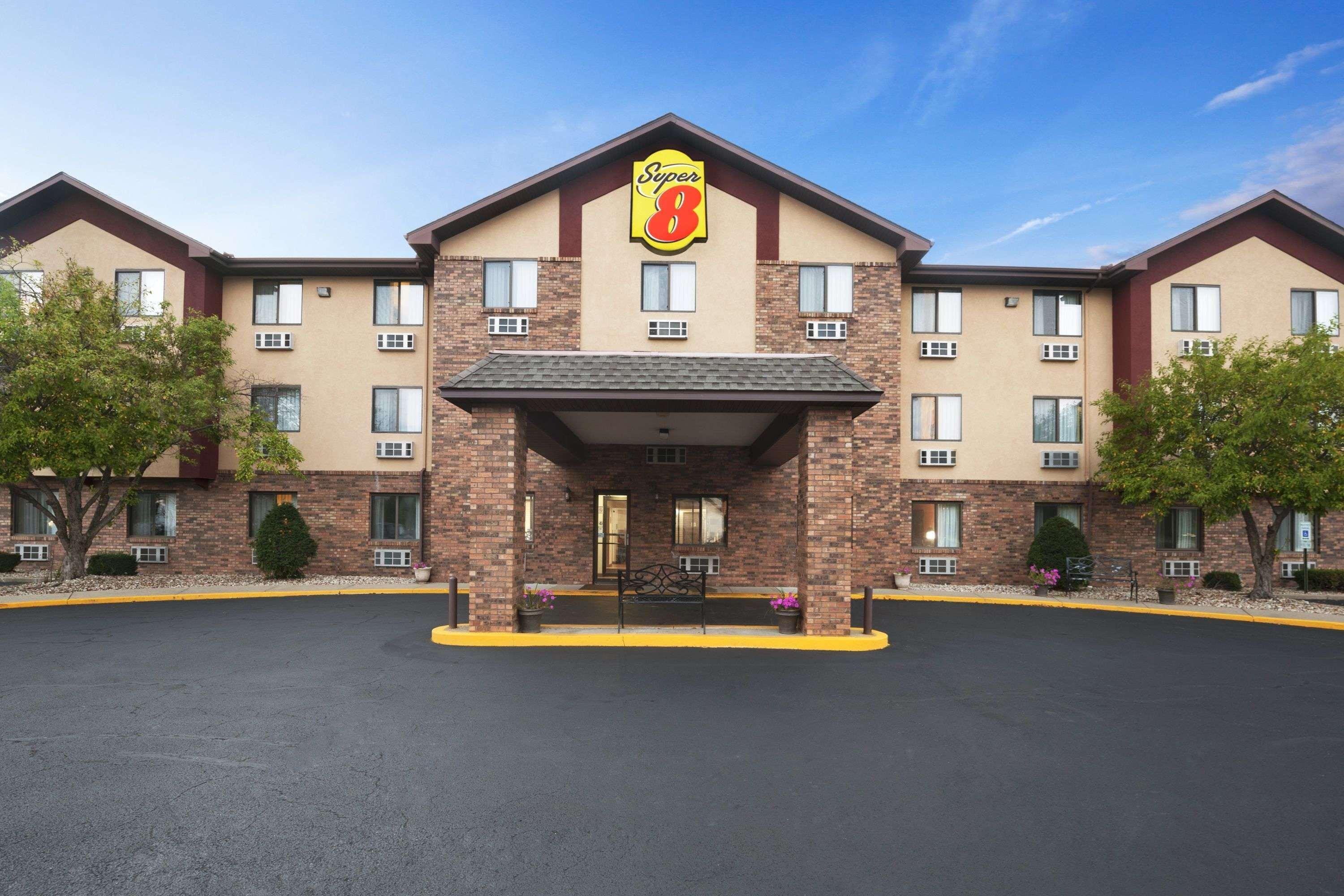 ซูเปอร์ 8 บาย วินด์แฮม พีโอเรีย Motel ภายนอก รูปภาพ
