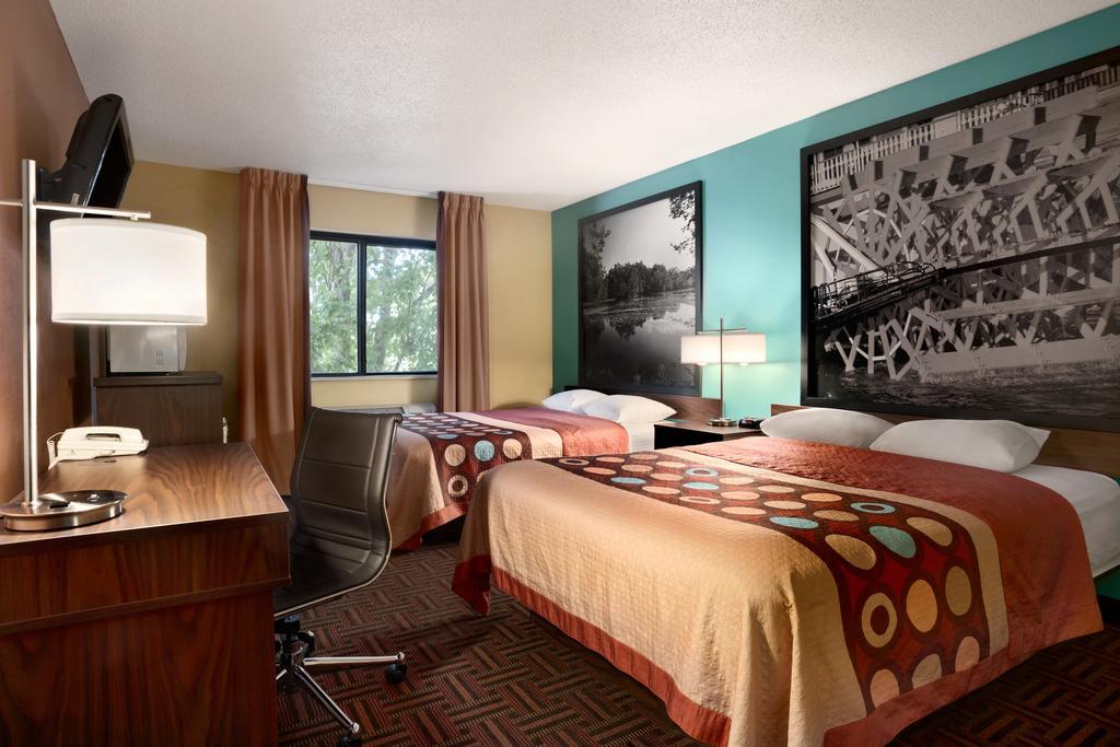 ซูเปอร์ 8 บาย วินด์แฮม พีโอเรีย Motel ภายนอก รูปภาพ